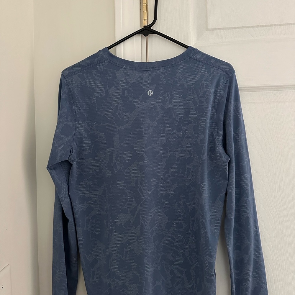 lulu lemon long sleeve